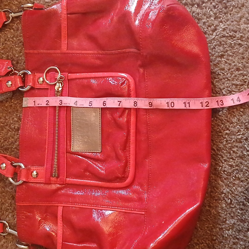Coach heart poppy red large tote bag - Picture 17 of 17